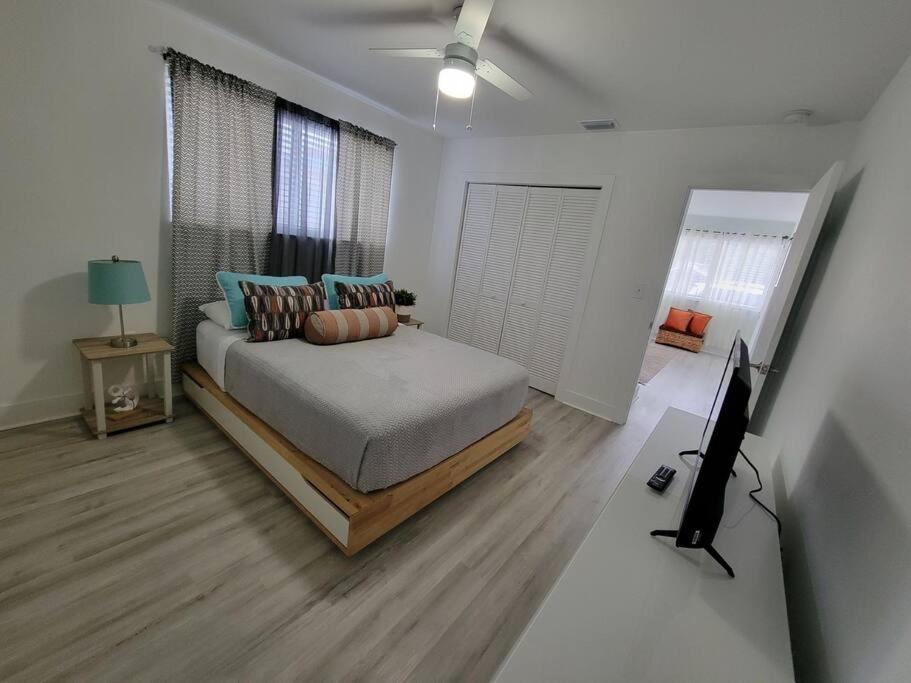 Sol Miami #1 With Free Parking On Premises Apartment Exterior photo